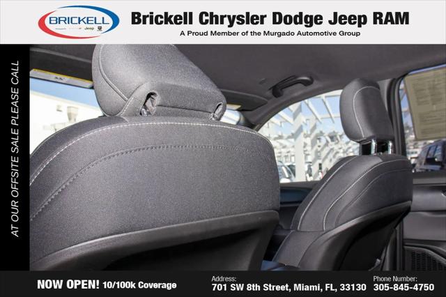 2025 Jeep Grand Cherokee L Laredo 4x2