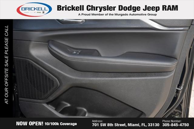 2025 Jeep Grand Cherokee Laredo 4x4