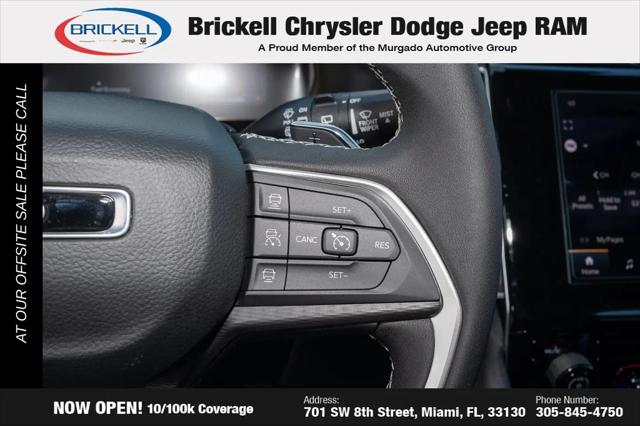 2025 Jeep Grand Cherokee Laredo 4x4