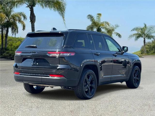 2023 Jeep Grand Cherokee Altitude 4x4