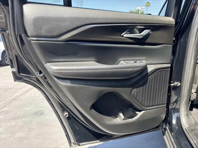 2023 Jeep Grand Cherokee Altitude 4x4