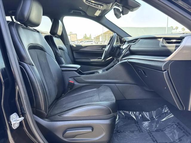 2023 Jeep Grand Cherokee Altitude 4x4