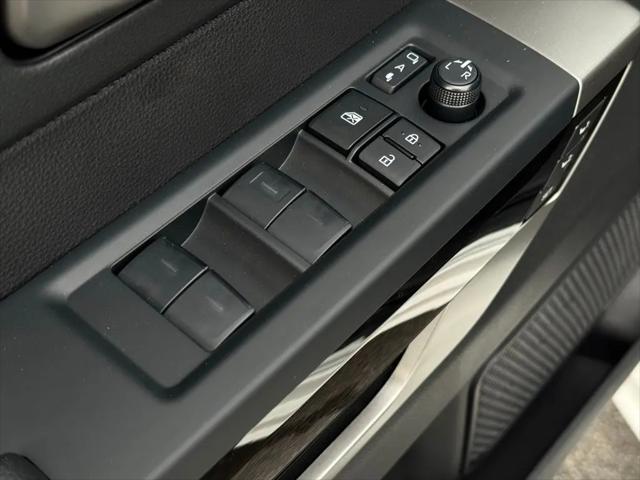 2026 Toyota Tundra Limited CrewMax 5.5' Bed