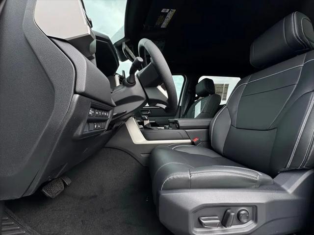 2026 Toyota Tundra Limited CrewMax 5.5' Bed