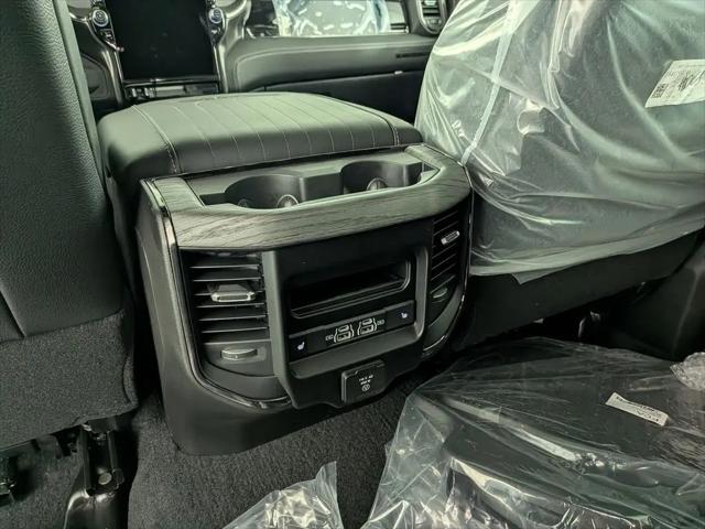 2026 Ram 3500 Limited Crew Cab 4x4 8' Box