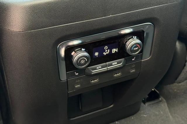 2026 GMC Yukon XL 4WD AT4