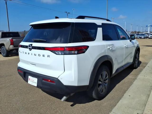 2025 Nissan Pathfinder SV FWD