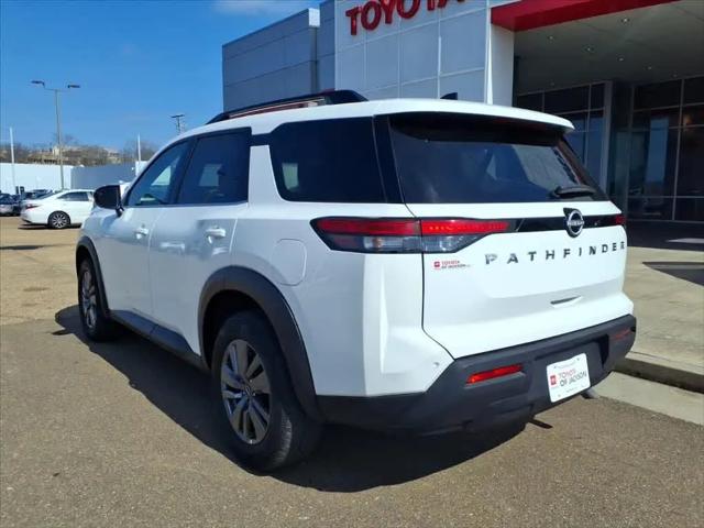 2025 Nissan Pathfinder SV FWD