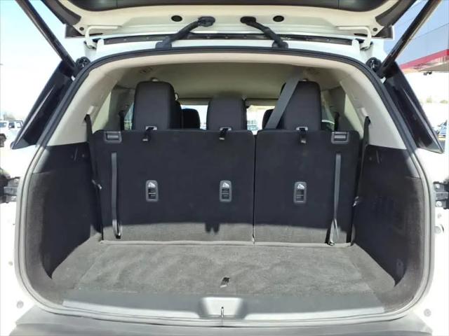 2025 Nissan Pathfinder SV FWD