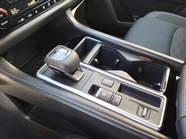 2025 Nissan Pathfinder SV FWD