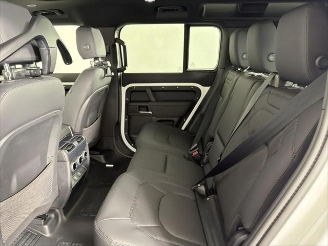 2026 Land Rover Defender P400 X-Dynamic SE