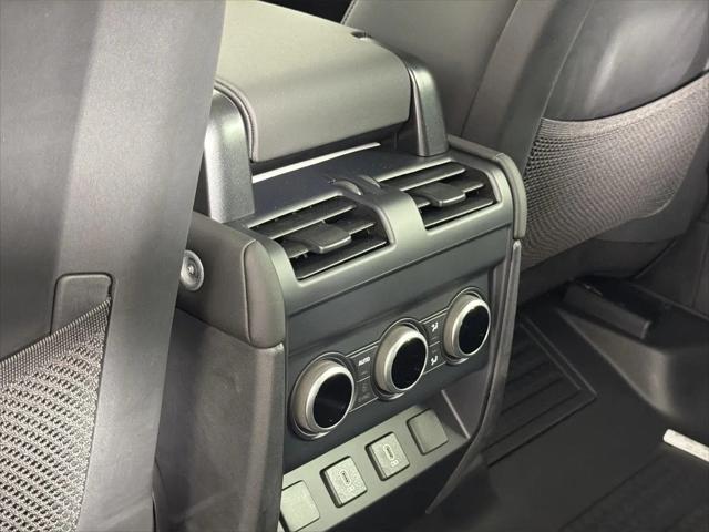 2026 Land Rover Defender P400 X-Dynamic SE