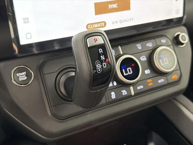 2026 Land Rover Defender P400 X-Dynamic SE