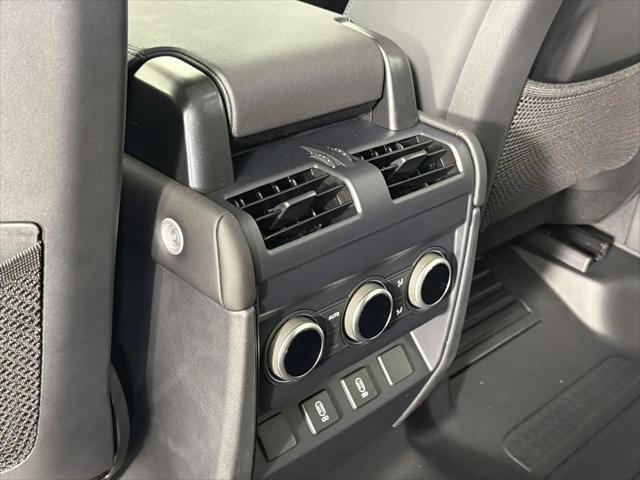 2026 Land Rover Defender P400 X-Dynamic SE