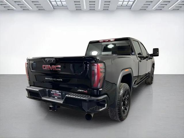 2024 GMC Sierra 2500HD 4WD Crew Cab Standard Bed AT4