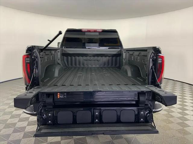 2024 GMC Sierra 2500HD 4WD Crew Cab Standard Bed AT4
