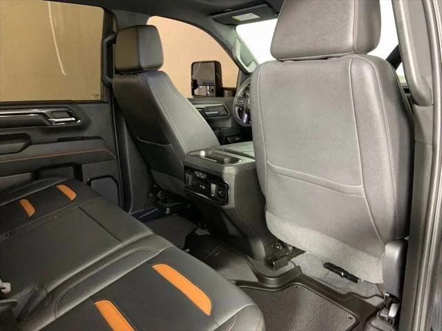 2024 GMC Sierra 2500HD 4WD Crew Cab Standard Bed AT4