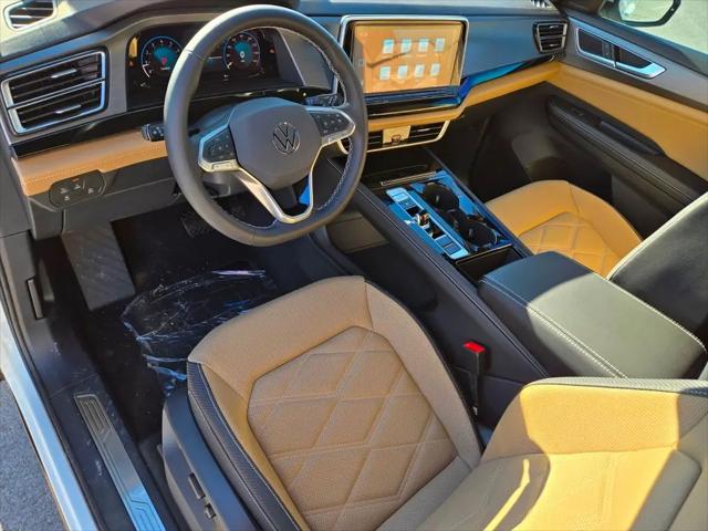 2026 Volkswagen Atlas Cross Sport SE with Technology