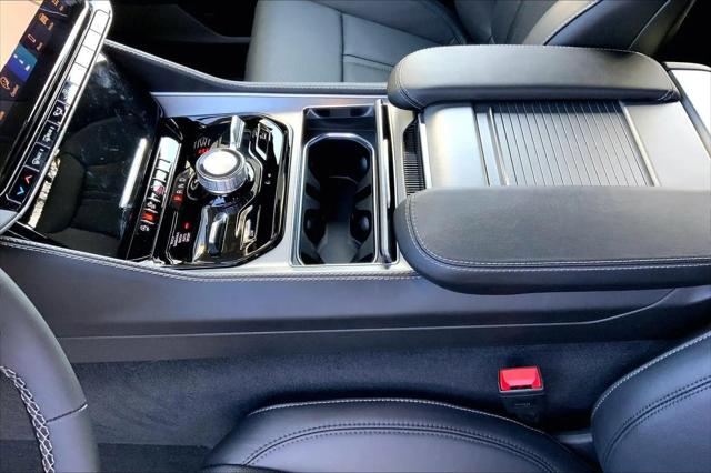 2026 Jeep Grand Wagoneer L Limited Reserve 4x4