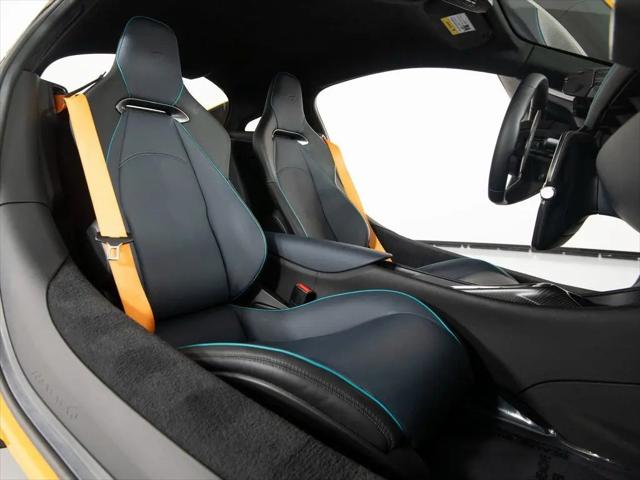 2023 McLaren Artura TechLux
