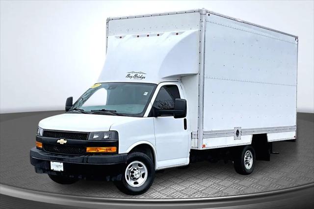 2022 Chevrolet Express Cutaway Work Van for sale in St. Charles, IL