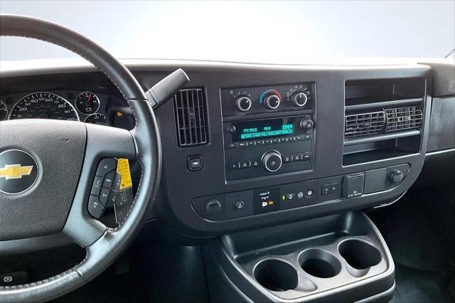 2022 Chevrolet Express Cutaway Work Van