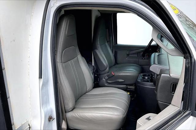 2022 Chevrolet Express Cutaway Work Van