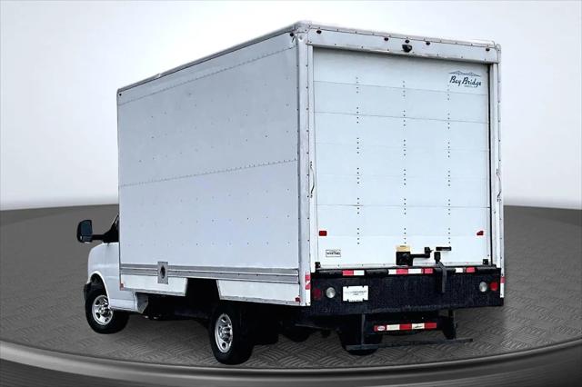 2022 Chevrolet Express Cutaway Work Van