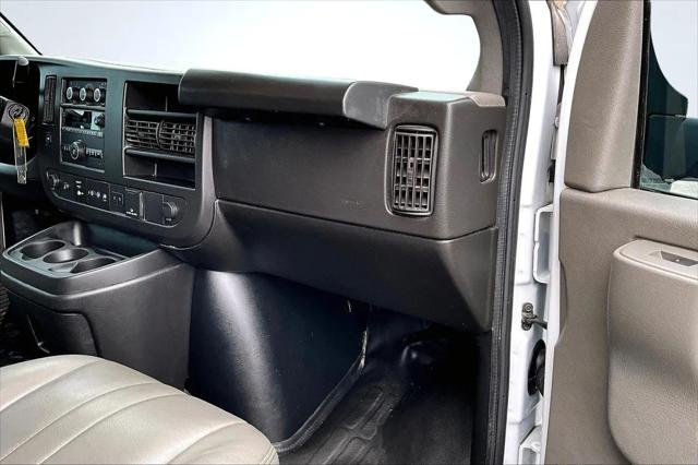 2022 Chevrolet Express Cutaway Work Van