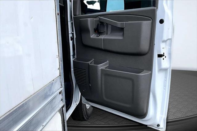 2022 Chevrolet Express Cutaway Work Van