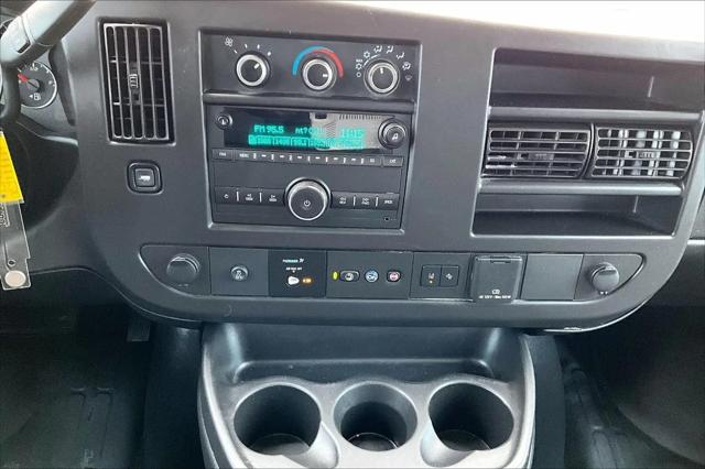 2022 Chevrolet Express Cutaway Work Van