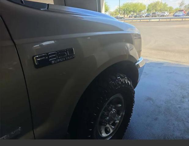 2004 Ford F-350 XL