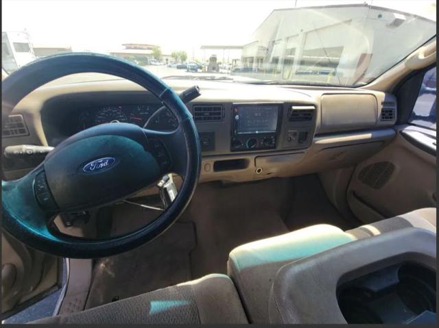 2004 Ford F-350 XL