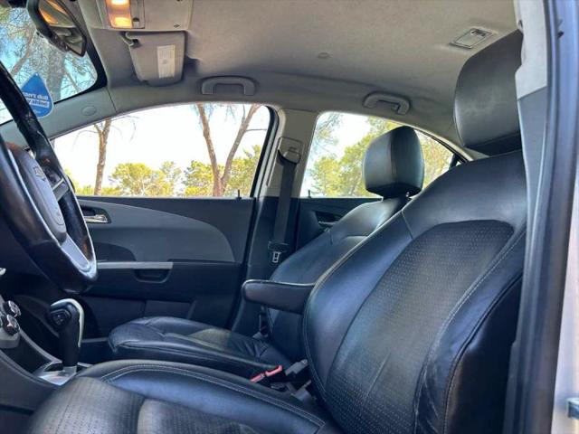 2017 Chevrolet Sonic Premier Auto