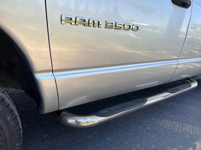2004 Dodge Ram 3500 SLT/Laramie