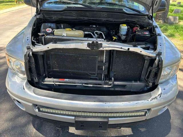 2004 Dodge Ram 3500 SLT/Laramie