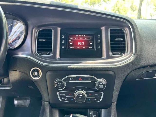2015 Dodge Charger SE