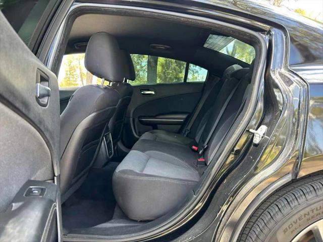 2015 Dodge Charger SE