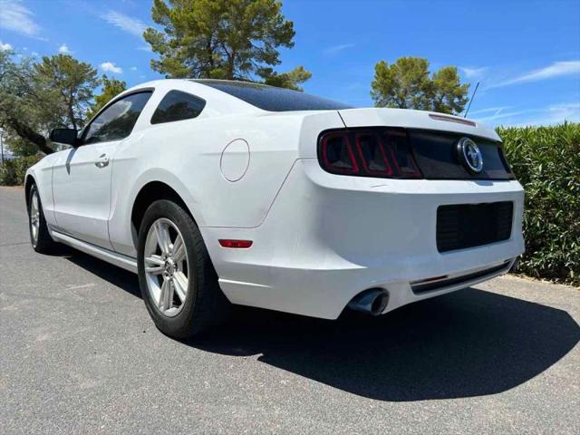 2014 Ford Mustang V6
