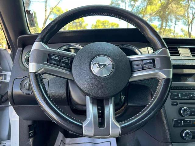 2014 Ford Mustang V6