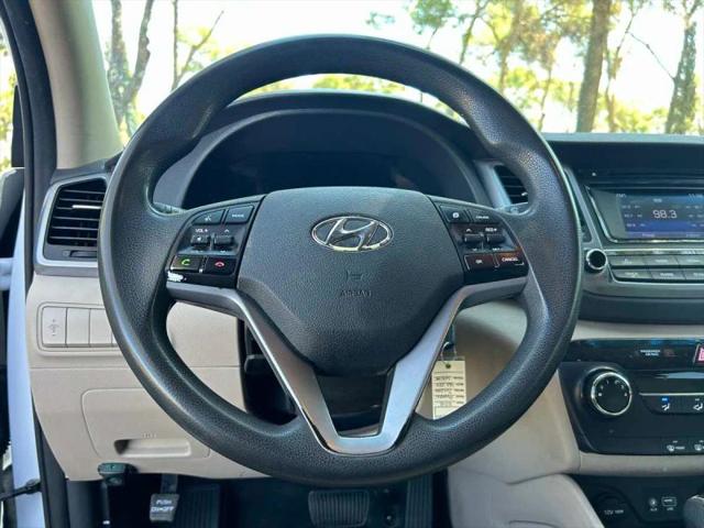2016 Hyundai Tucson SE