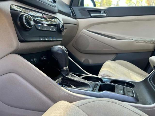 2016 Hyundai Tucson SE