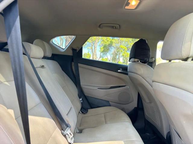 2016 Hyundai Tucson SE
