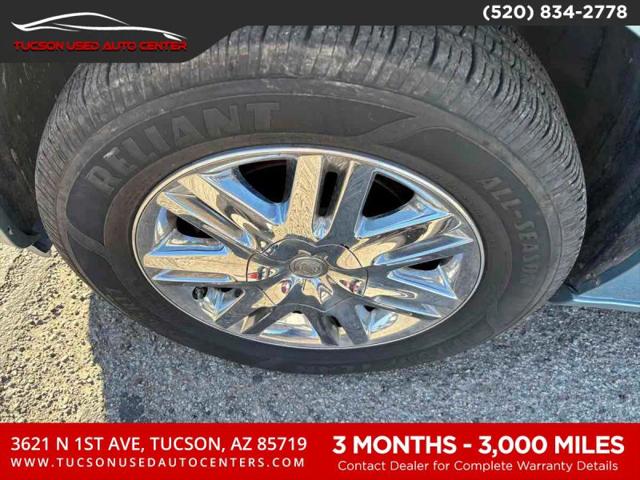 2010 Chrysler Town & Country Limited