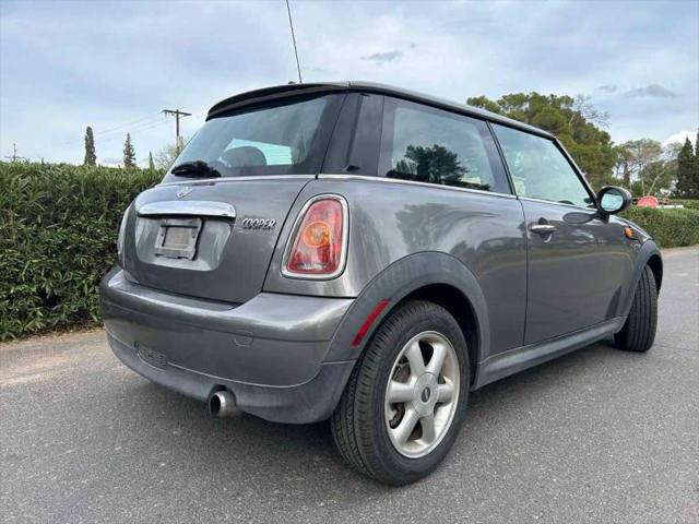 2010 MINI Cooper Cooper