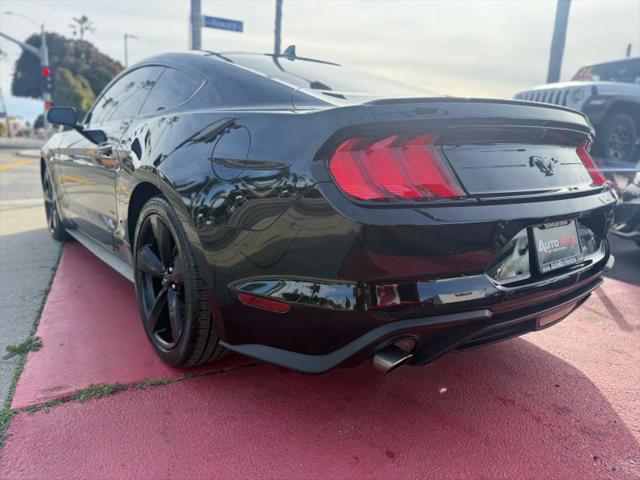 2022 Ford Mustang EcoBoost Fastback