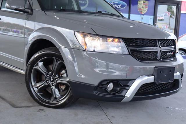 2020 Dodge Journey Crossroad