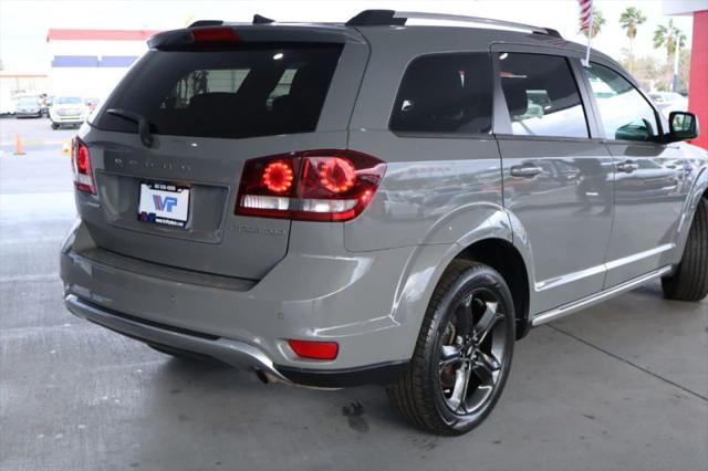 2020 Dodge Journey Crossroad