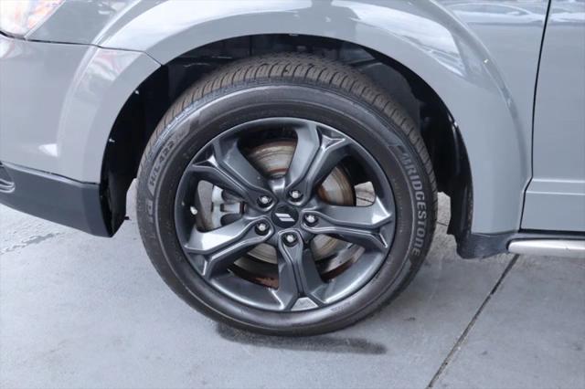 2020 Dodge Journey Crossroad