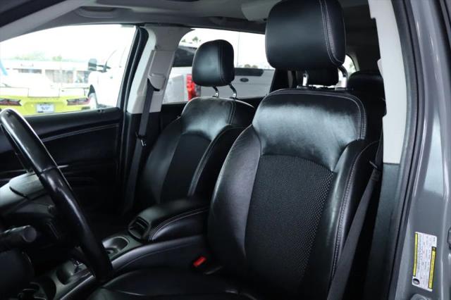 2020 Dodge Journey Crossroad